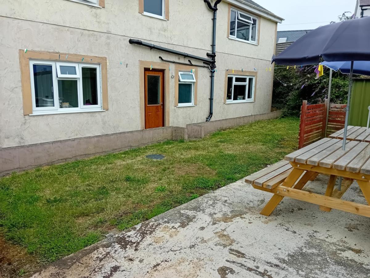 Criw Bach Static Caravan Apartment Bryncroes Luaran gambar